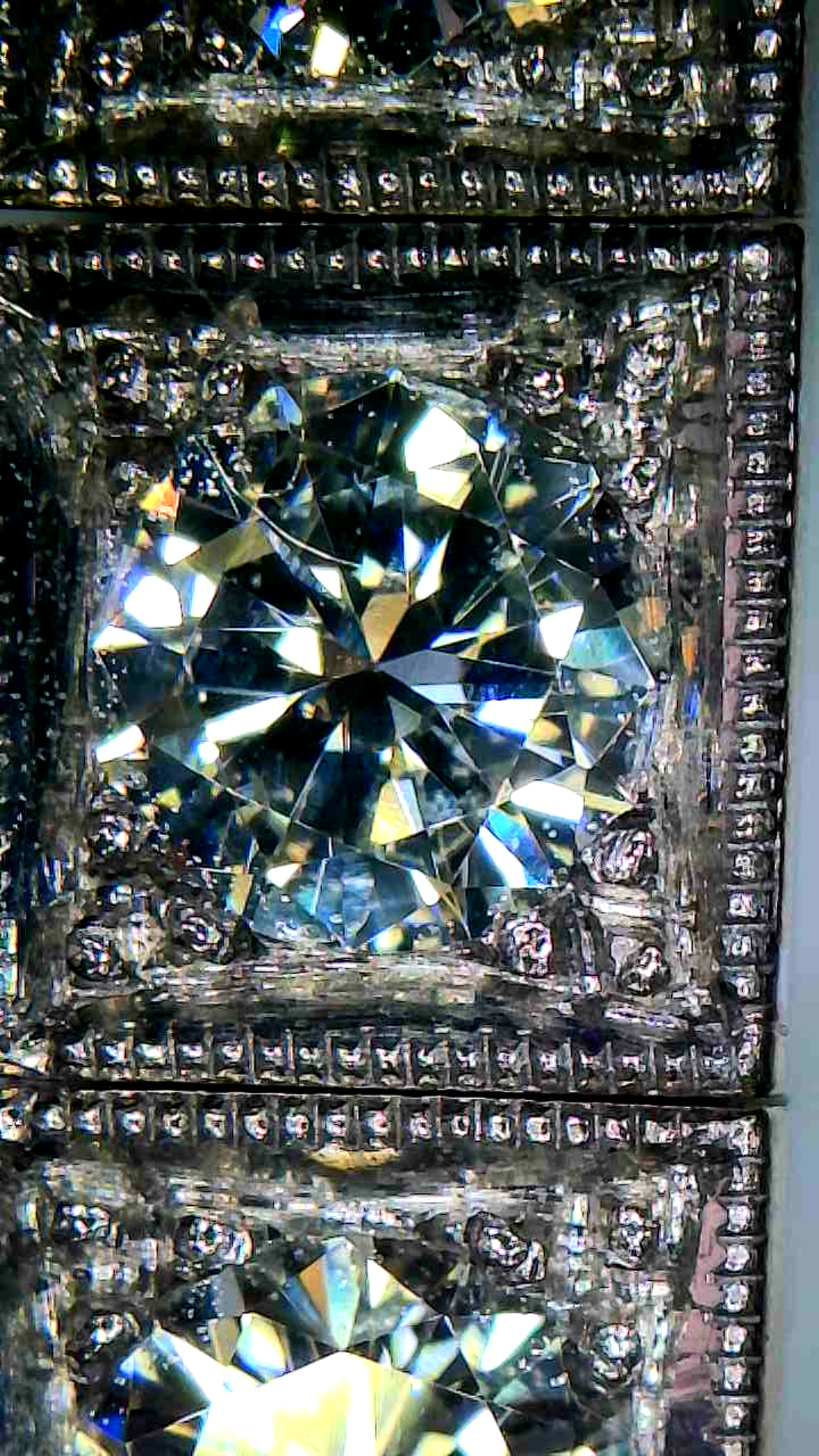 Diamantna zapestnica "MIDAS" 14K 585/1000+DIA; masa=18.21g