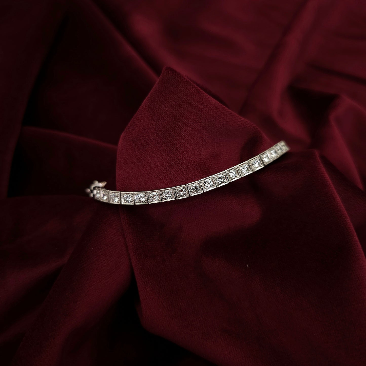 Diamantna zapestnica "MIDAS" 14K 585/1000+DIA; masa=18.21g