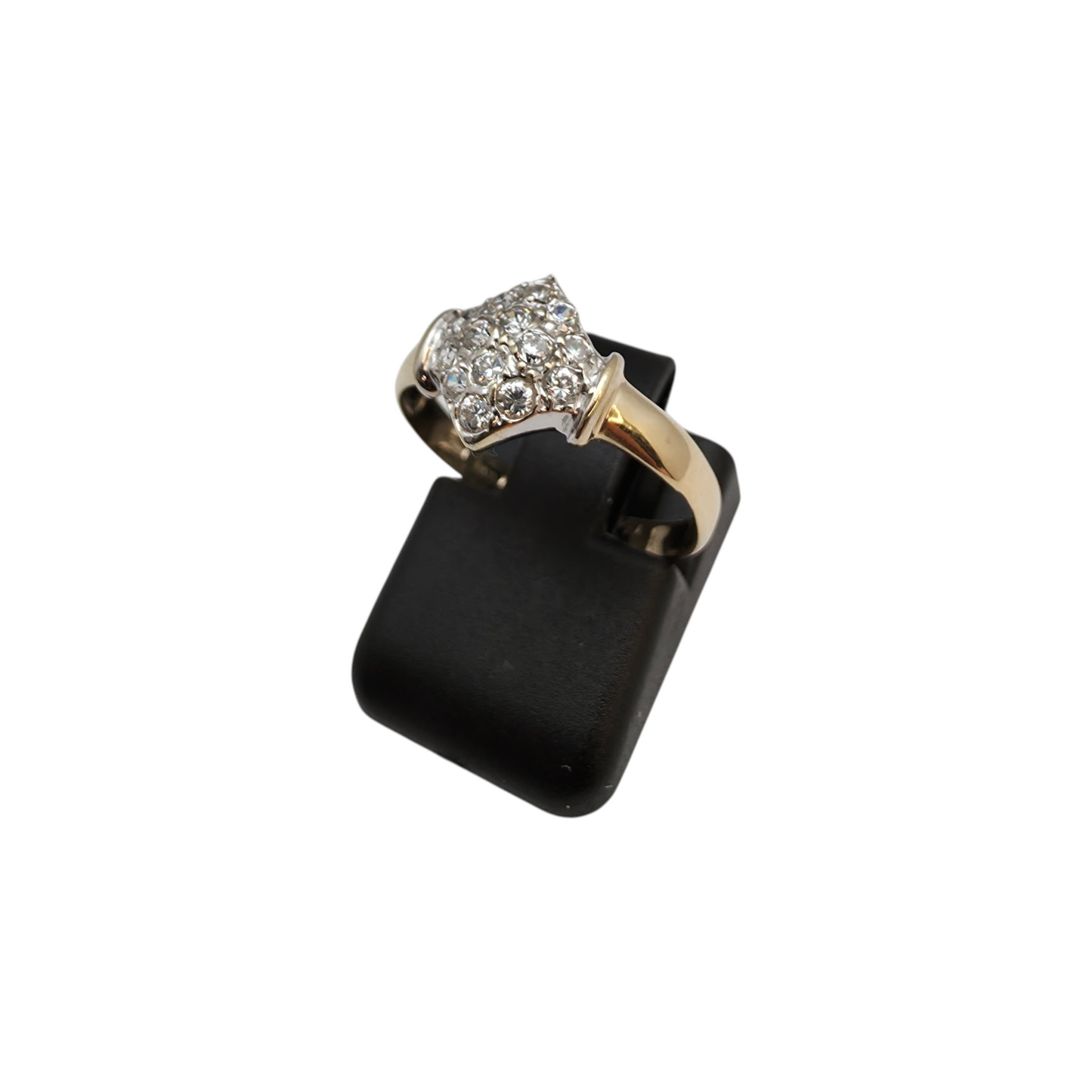 Zlati prstan "TREZE" 14K 585/1000; masa=1.68g