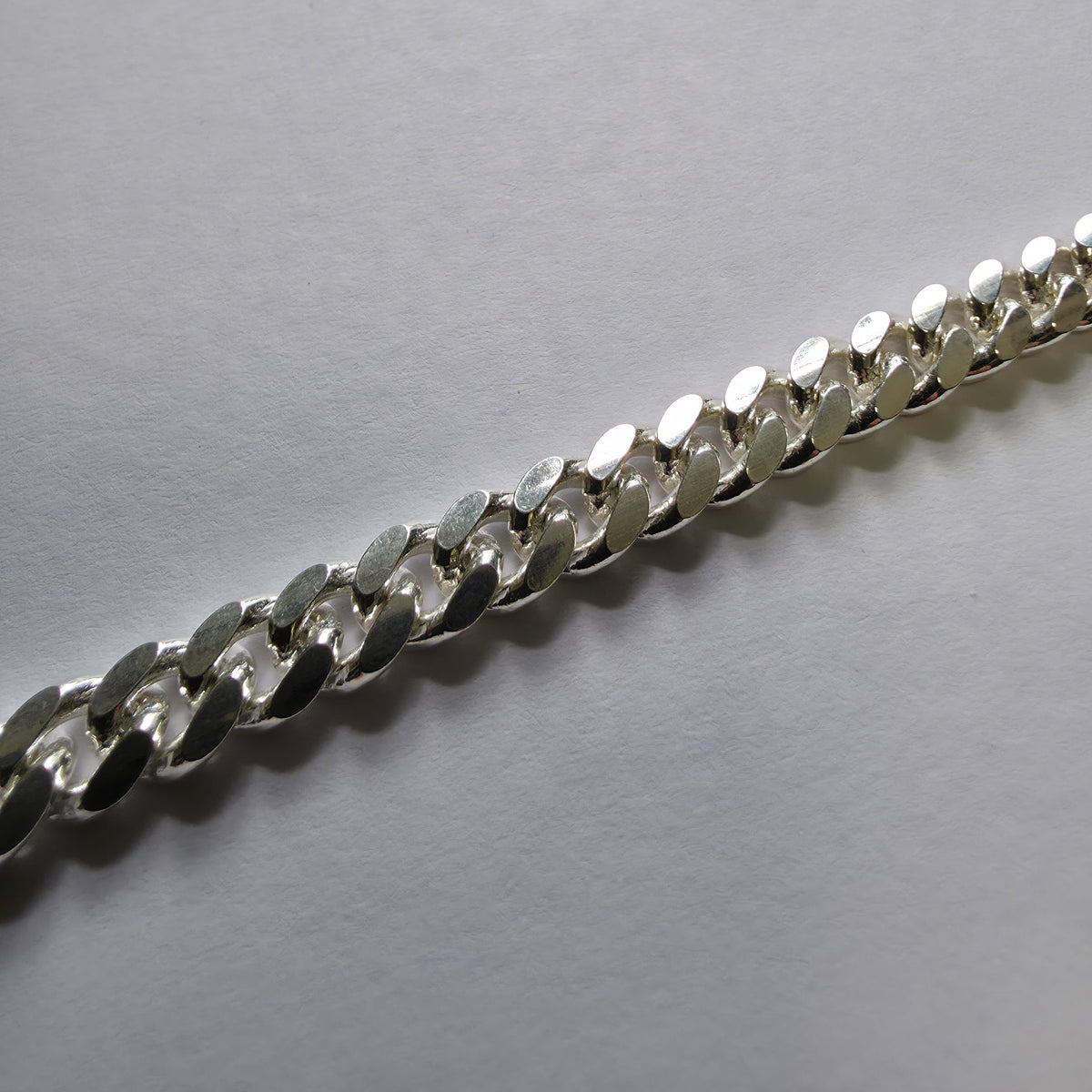 Srebrna verižica "DELVE" 925/1000; masa=51.15g