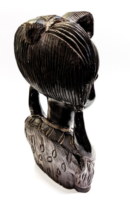 Afriški leseni plemenski kipec "Afriška princesa" 26x13x8cm