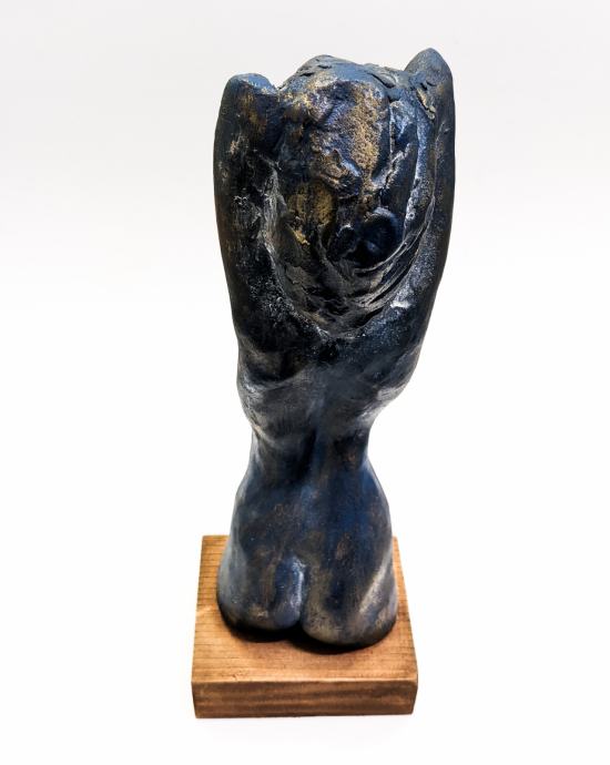 Kip iz žgane gline STANE KOLMAN Ženska 9,5 x 27 x 8cm