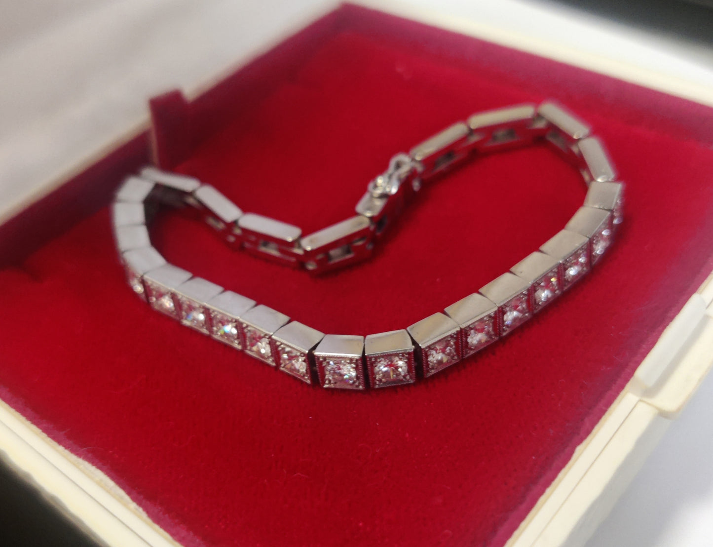 Diamantna zapestnica "MIDAS" 14K 585/1000+DIA; masa=18.21g