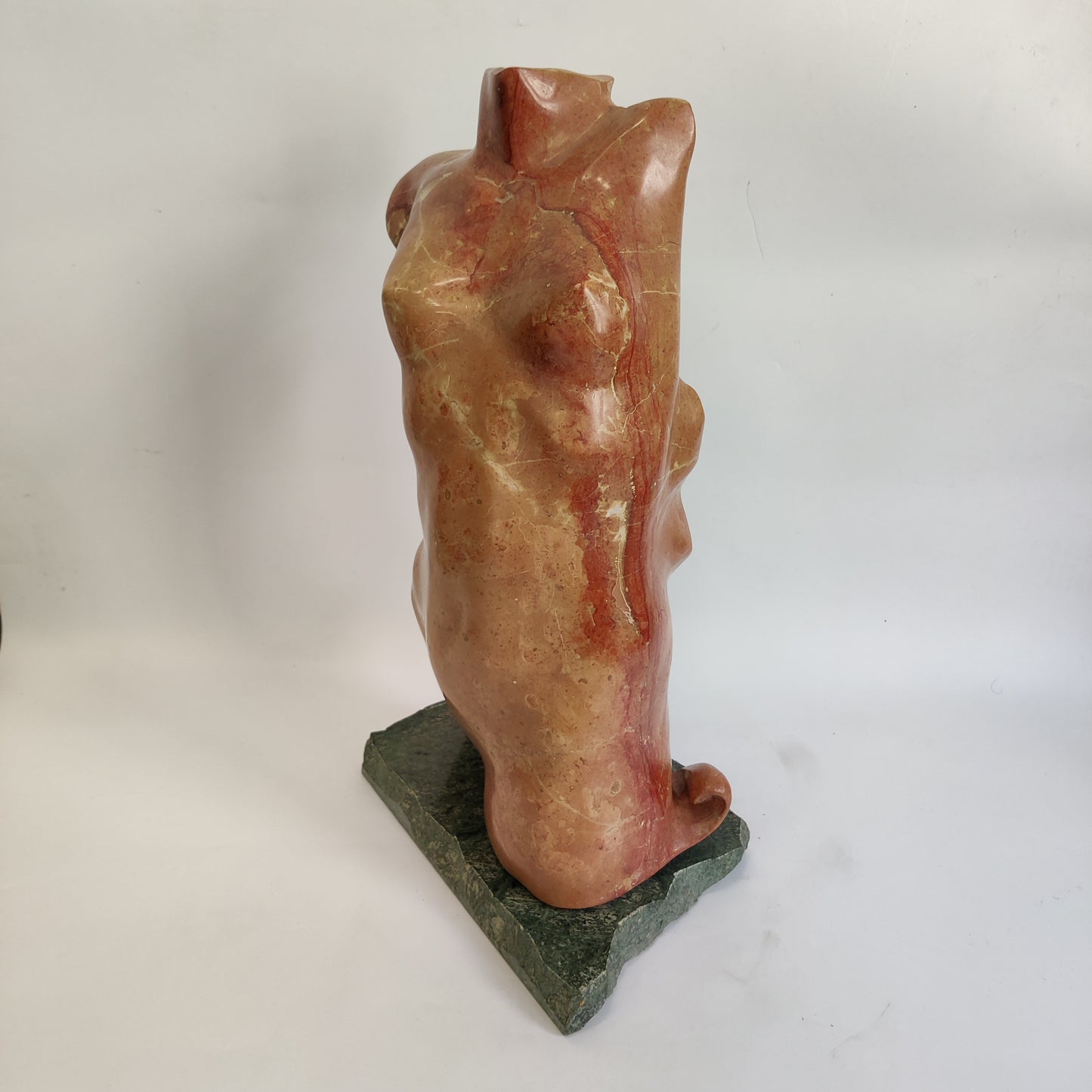 Stipe Miličić; Kip; Ženski torso - kamen; 52 cm