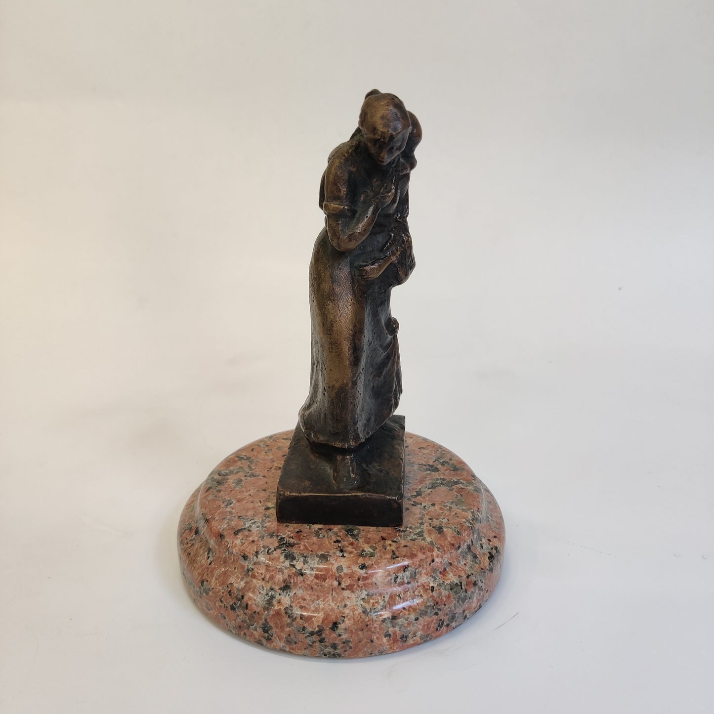 N/A; Kip; "Mati in otrok"; 19 cm