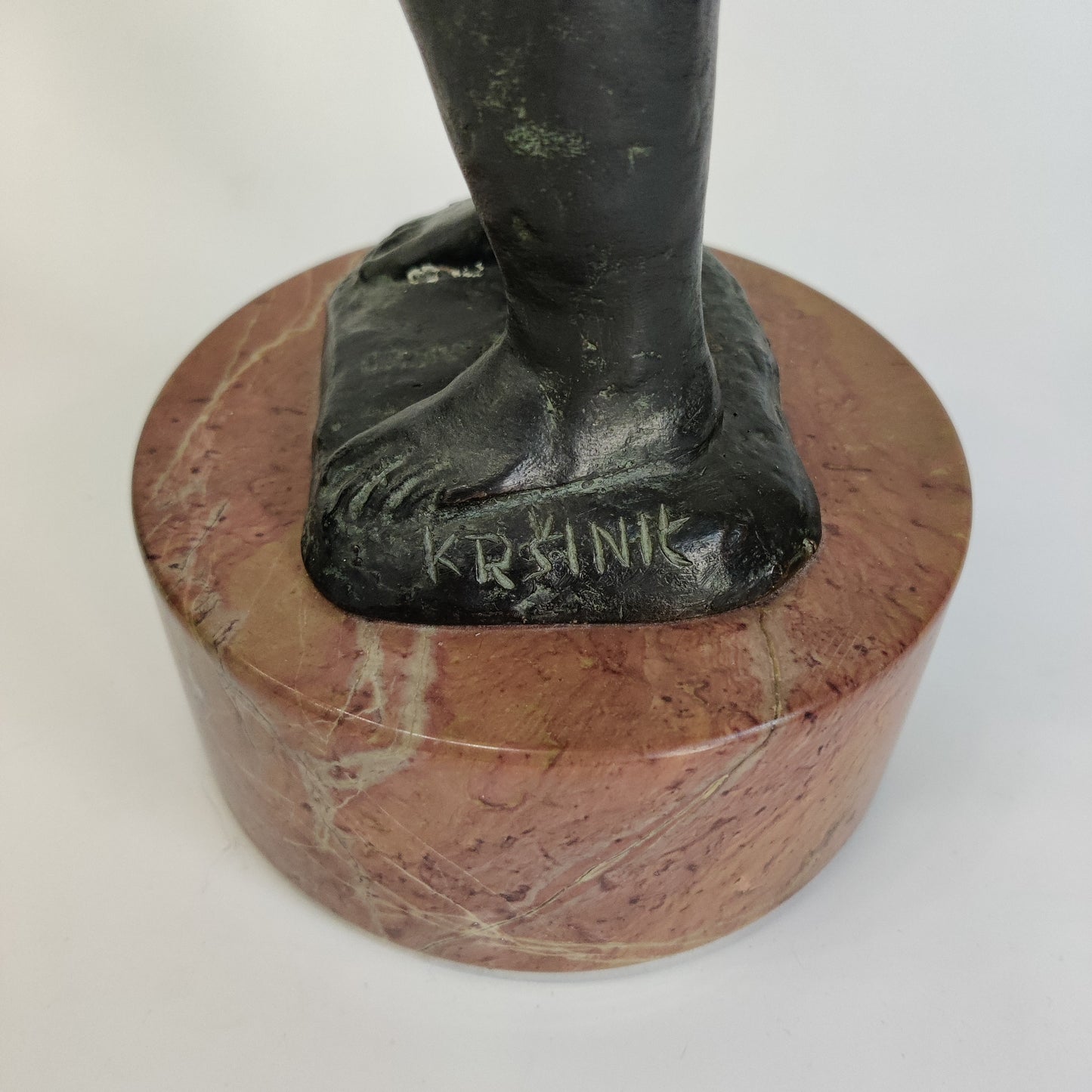 Frano Kršinić; Kip; "Stoječa ženska"; 48 cm