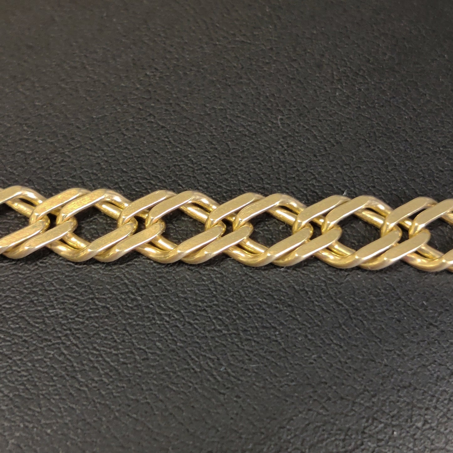 Zlata verižica "SPADE" 14K 585/1000; masa=27.14g