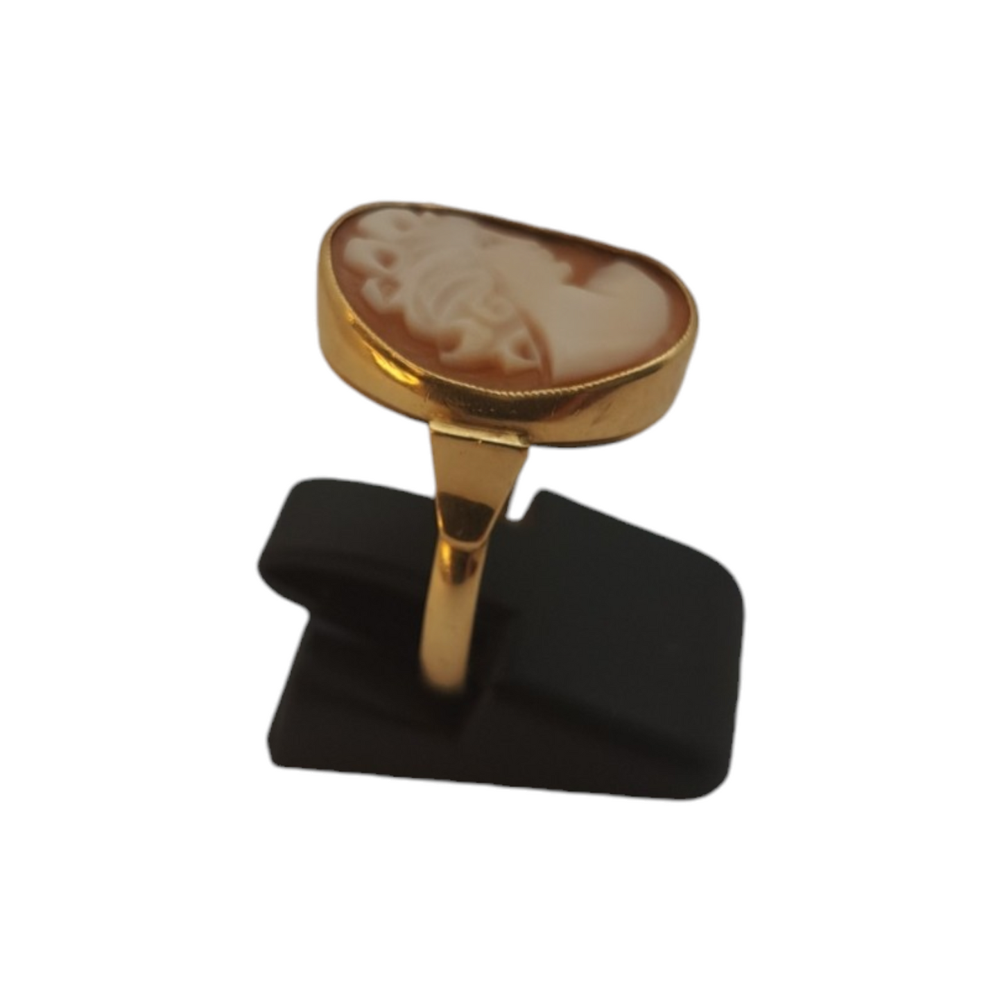 Zlati prstan "MS. LUCK" 14K 585/1000; masa=5.03g