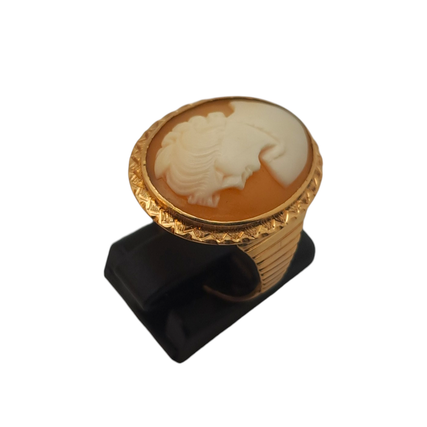 Zlati prstan "MS. FORTUNE" 14K 585/1000; masa=5.13g