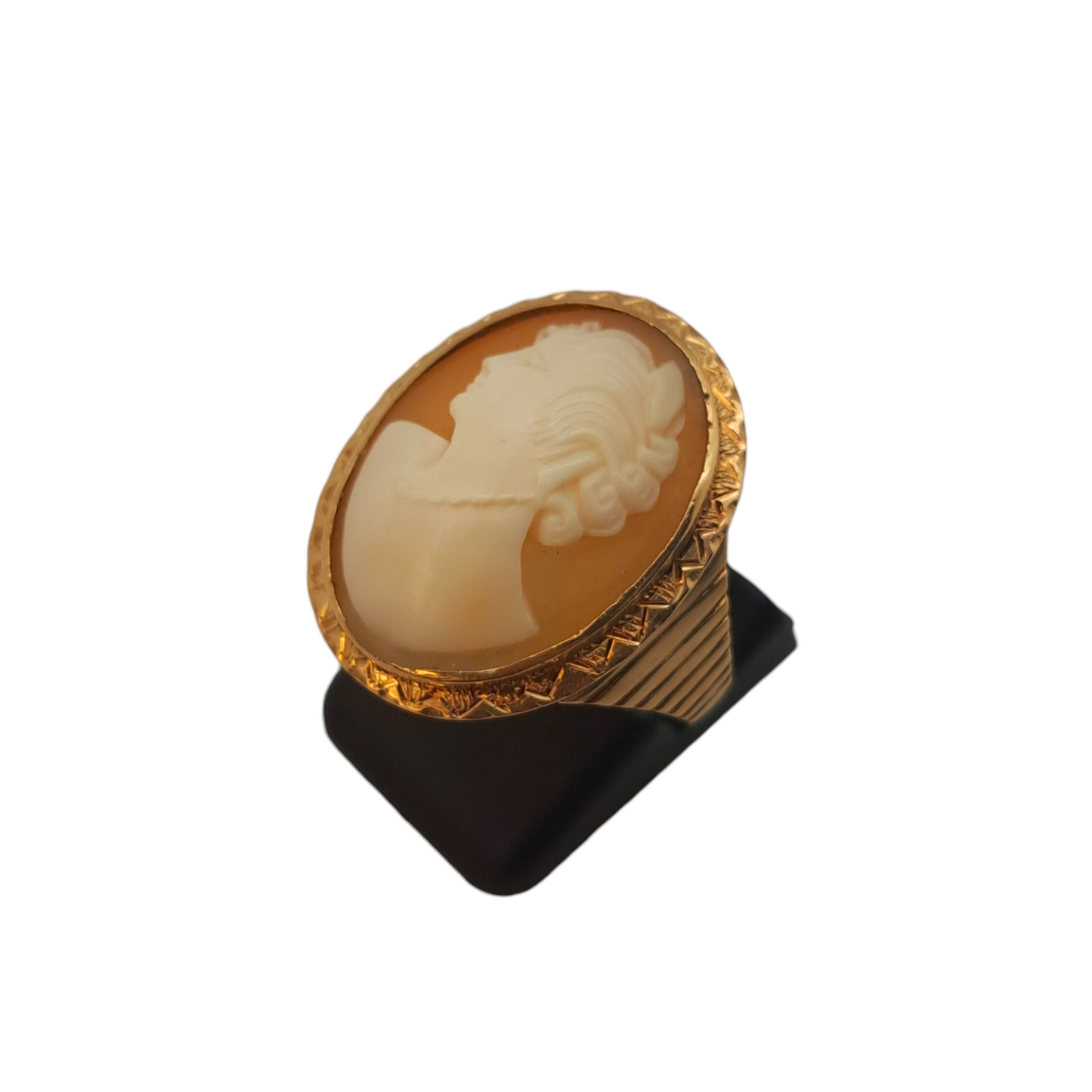 Zlati prstan "MS. FORTUNE" 14K 585/1000; masa=5.13g