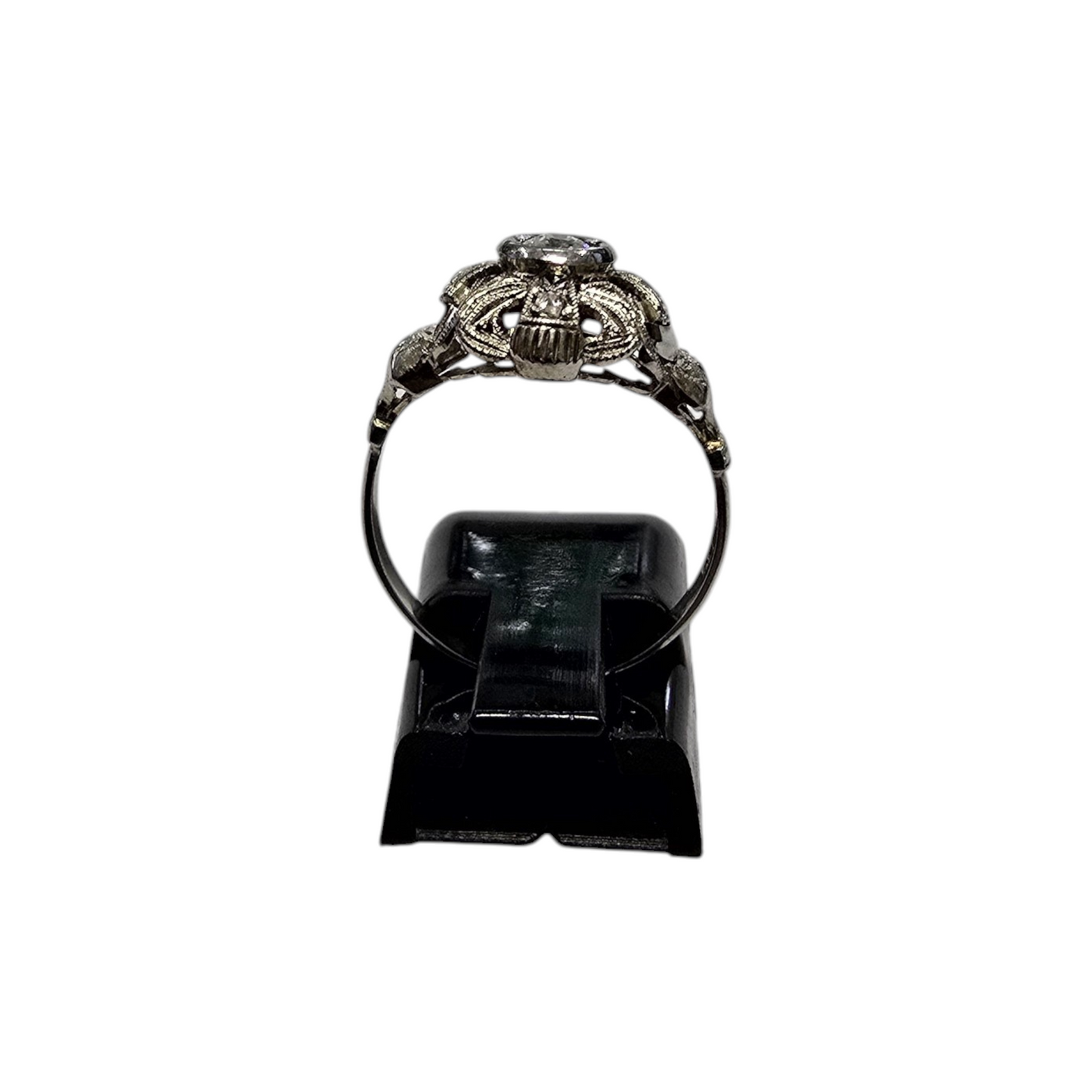 Diamantni prstan ''PATTEE'' 18K 750/1000+DIA; masa=2.71g