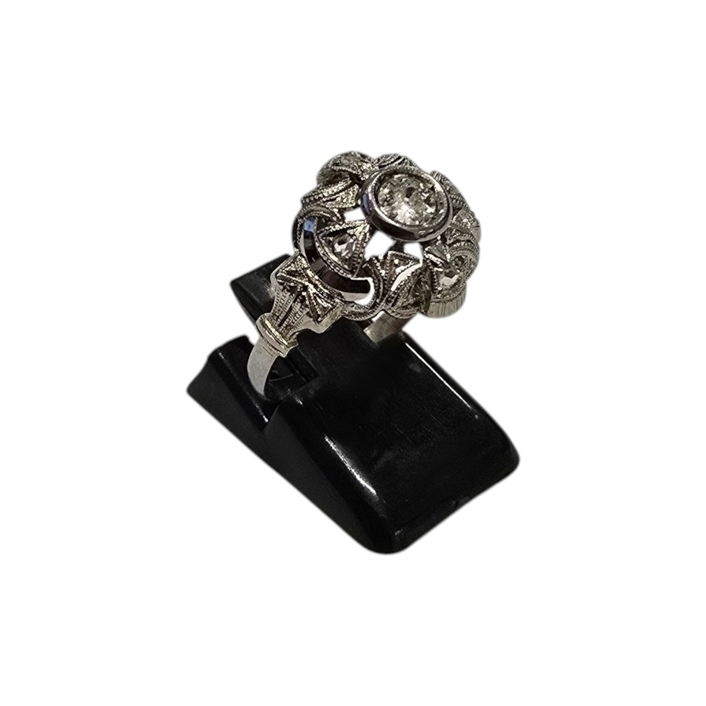 Diamantni prstan ''PATTEE'' 18K 750/1000+DIA; masa=2.71g