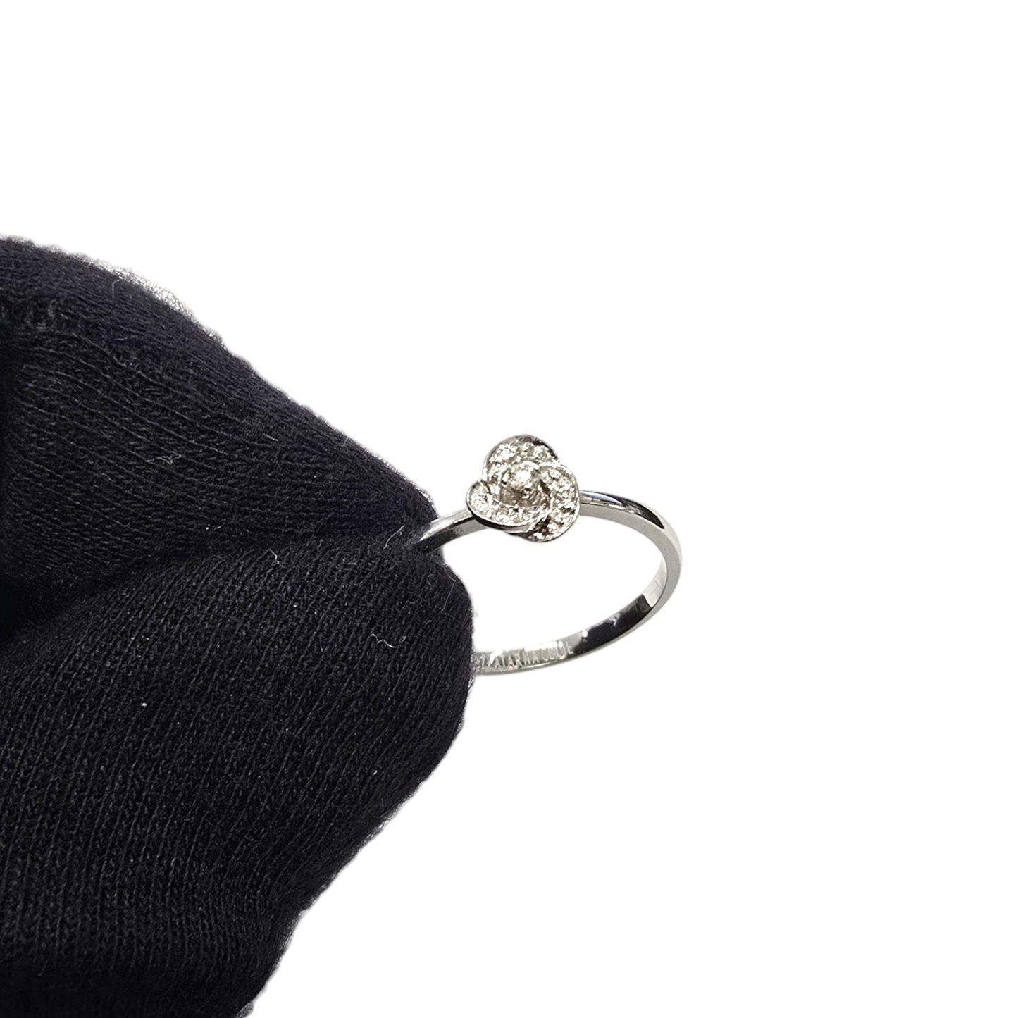 Diamantni prstan ''SPIRE'' 14K 585/1000+DIA; masa=1.69g