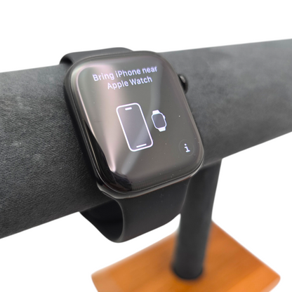 Pametna ura Apple Watch 11 42 mm Jet black