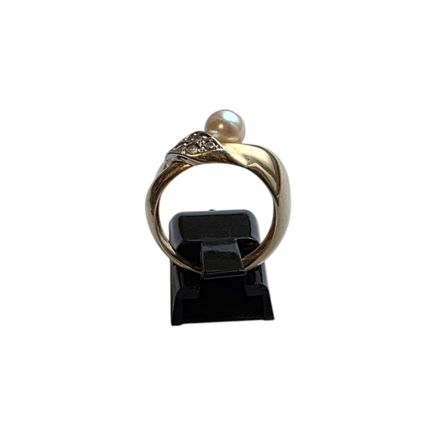 Zlati prstan ''UNO'' 14K 585/1000; masa=6.39g