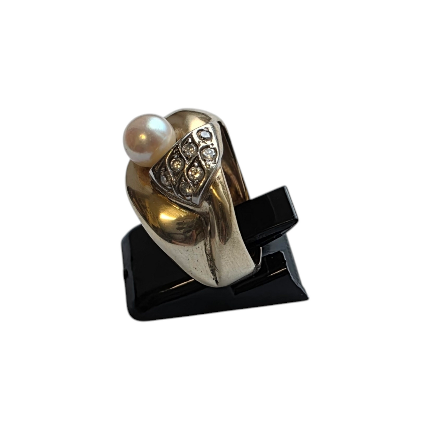 Zlati prstan ''UNO'' 14K 585/1000; masa=6.39g
