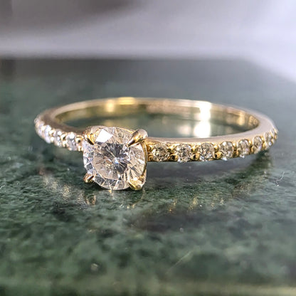 Diamantni prstan "PERIGEJ" 10K 417/1000+DIA; masa=0.93g