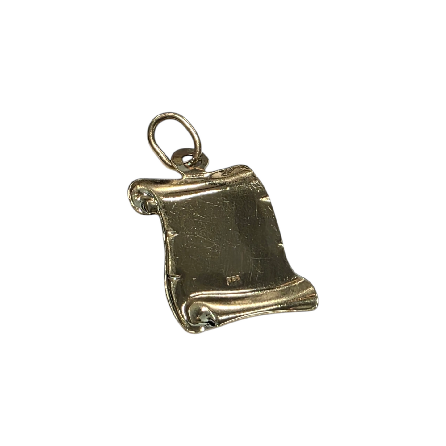 Zlati obesek "P" 14K 585/1000; masa=0.99g