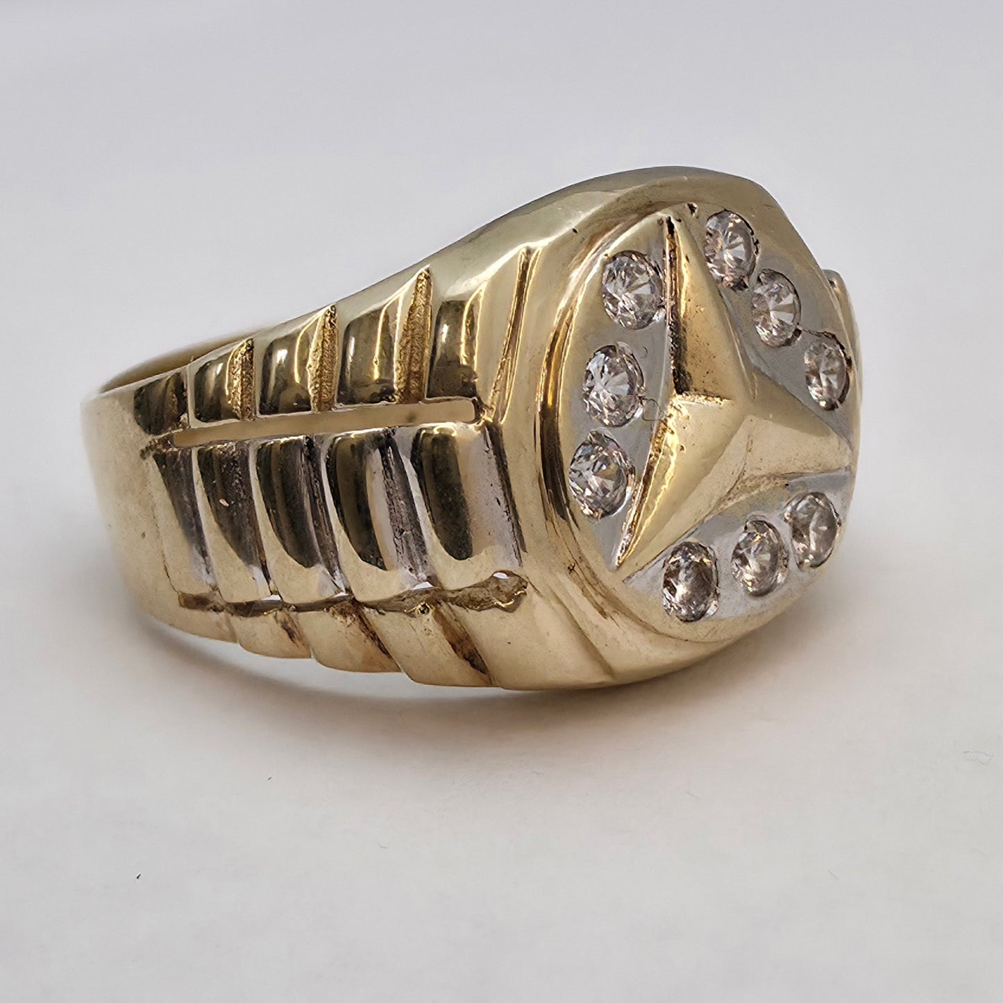 Zlati prstan "MERCI" 14K 585/1000; masa=12.05g