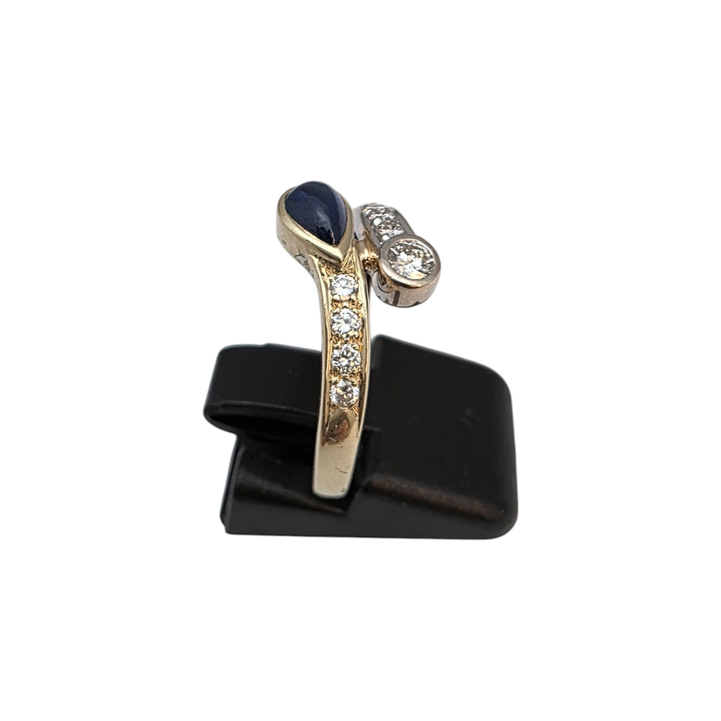 Diamantni prstan "CICLE" 14K 585/1000+DIA; masa=2.57g