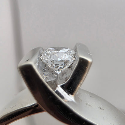 Diamantni prstan "CLIP" 14K 585/1000+DIA; masa=6.50g