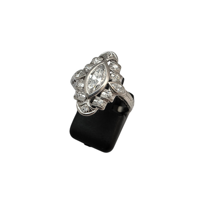 Diamantni prstan "DECO" Pt 833/1000+DIA; masa=4.90g