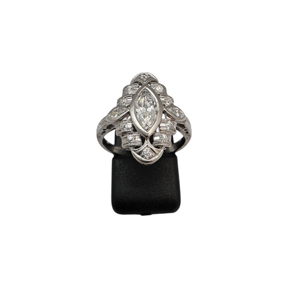 Diamantni prstan "DECO" Pt 833/1000+DIA; masa=4.90g