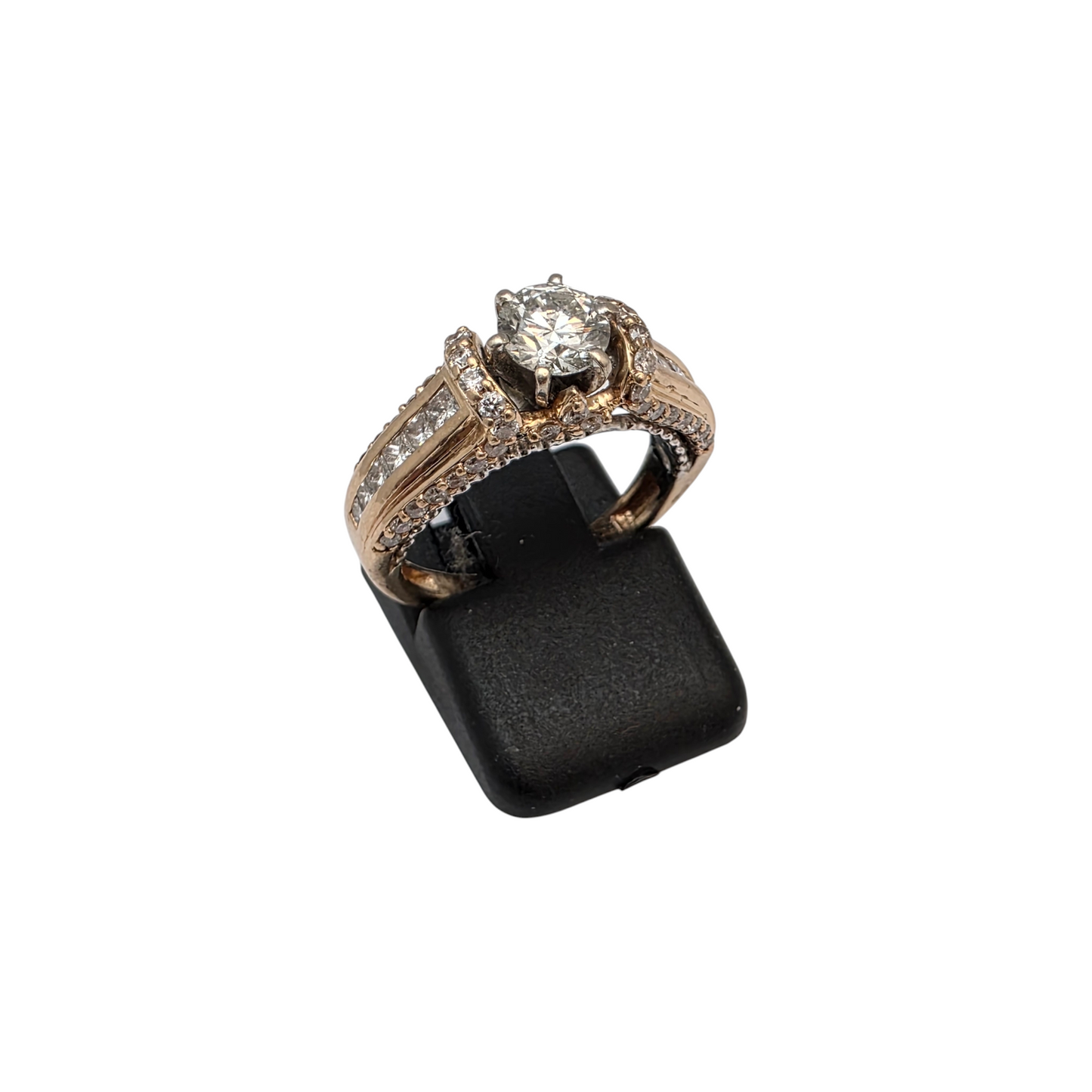 Diamantni prstan "COUNTESS" 18K 750/1000+DIA; masa=4.80g