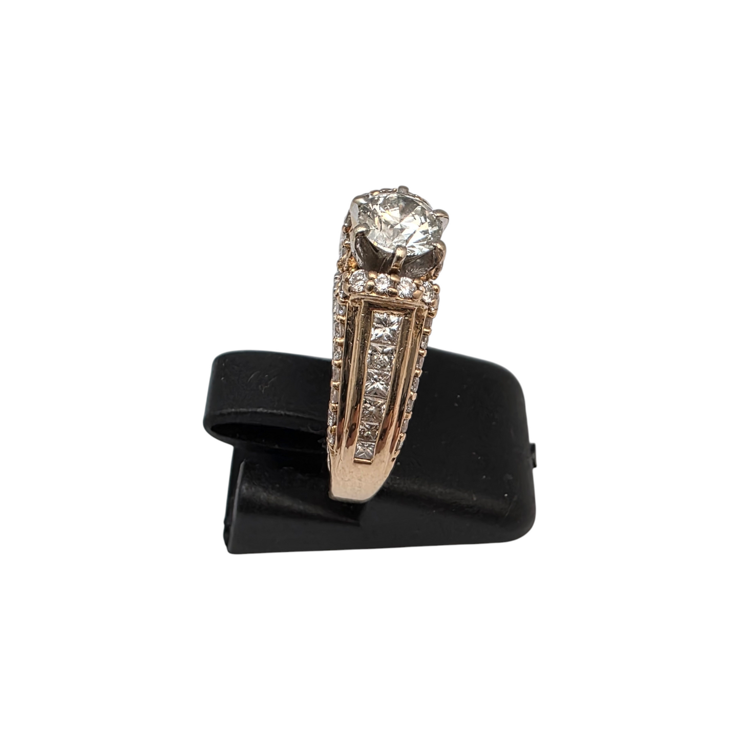 Diamantni prstan "COUNTESS" 18K 750/1000+DIA; masa=4.80g