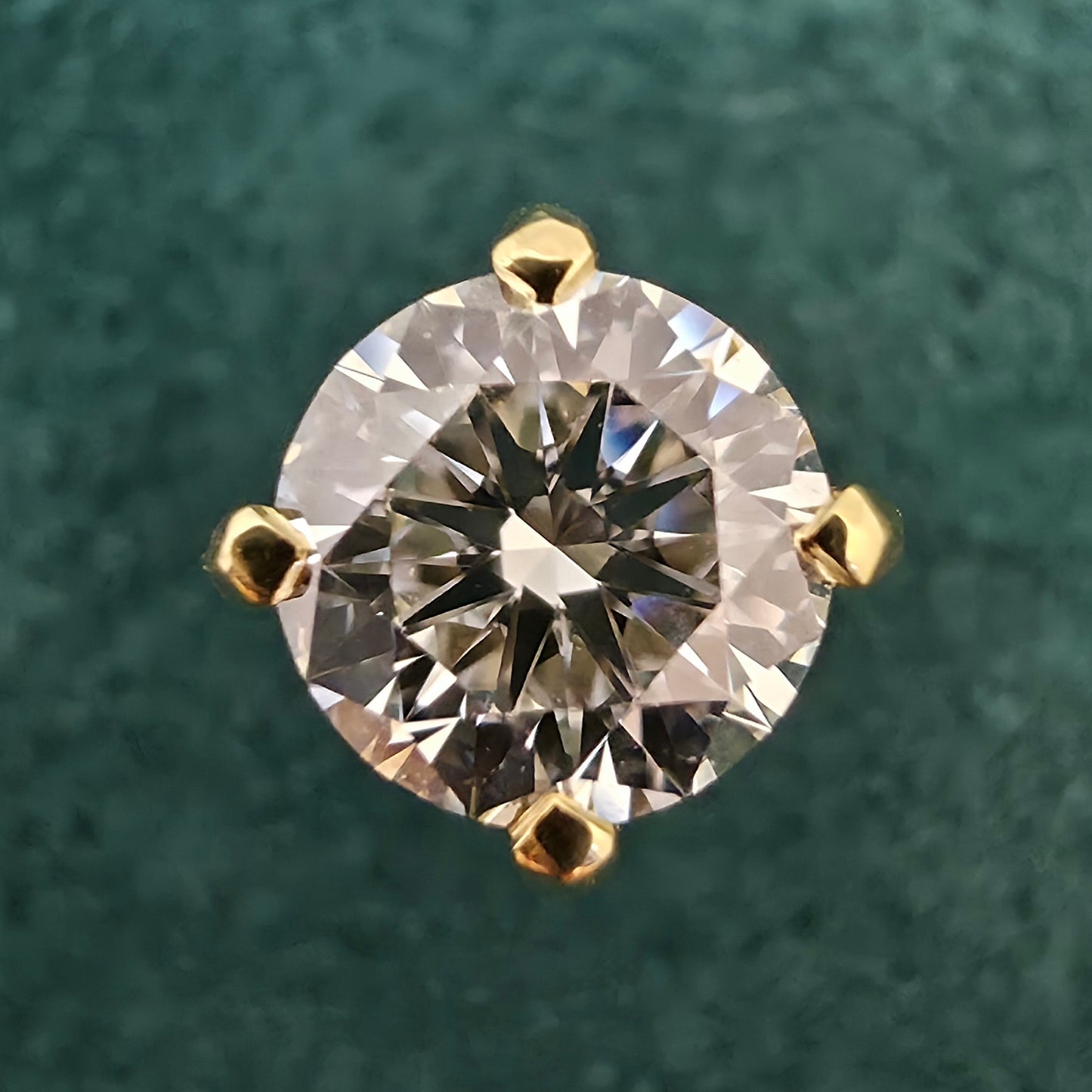 Diamantni uhani "ENANIA" VVS2 1.00ct + CERT.