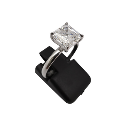 Diamantni prstan "BIOL" VVS2 2.07ct + CERT. (ASSCHER CUT)