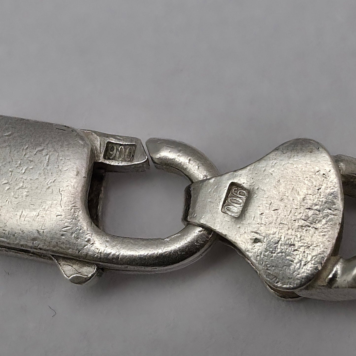 Srebrna verižica "PANZER" Ag 900/1000; masa=55.33g