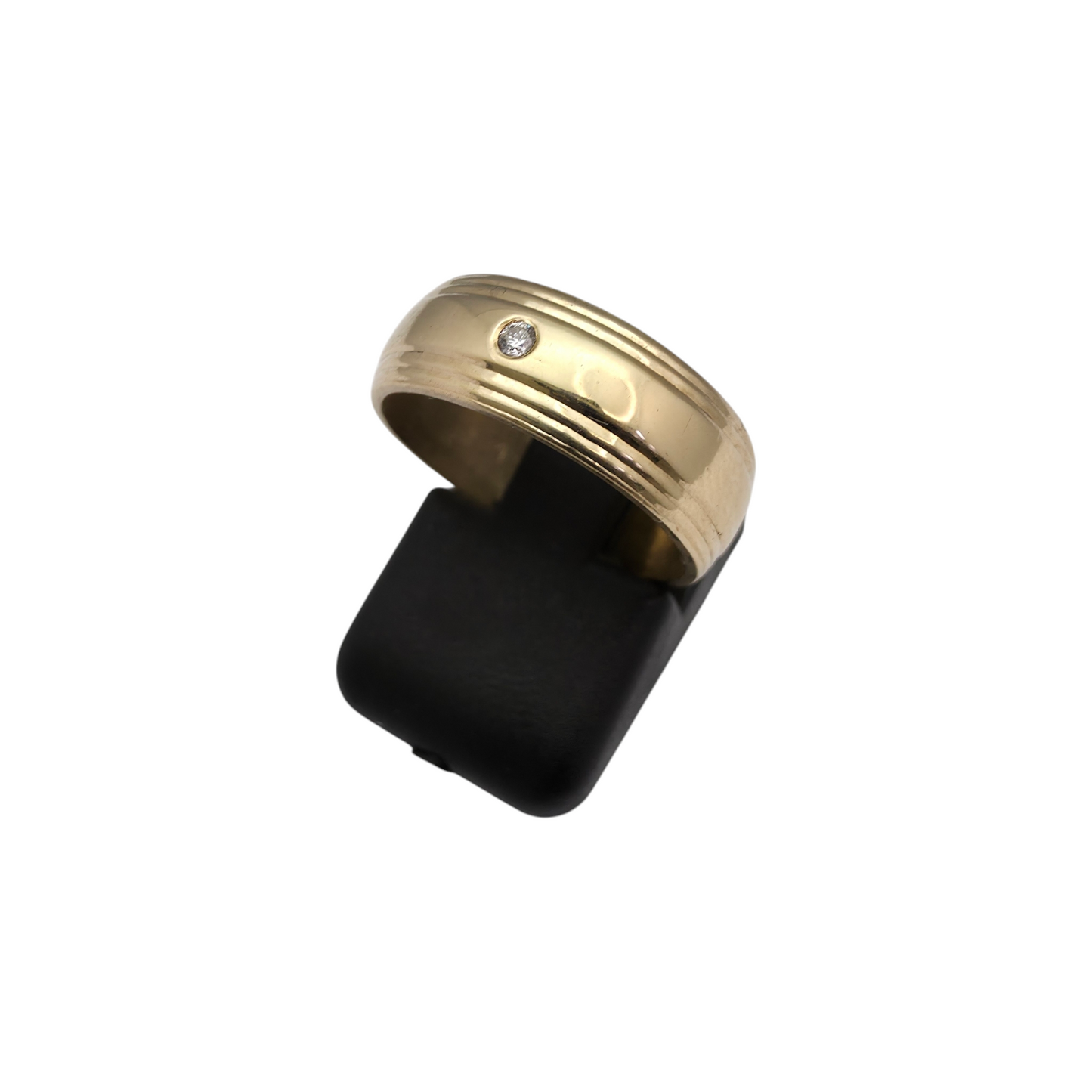 Diamantni prstan "ASTARE" 14K 585/1000; masa=5.89g