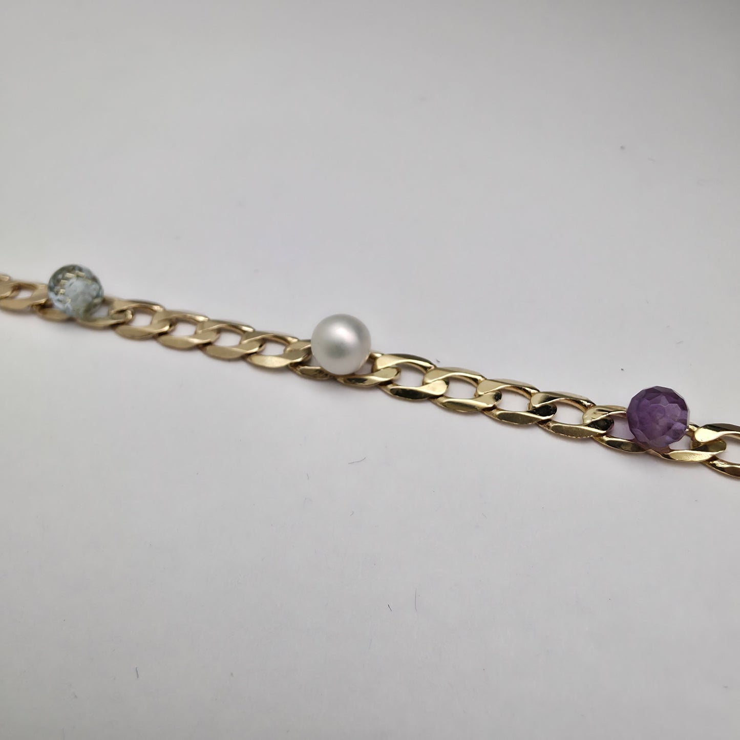 Zlata zapestnica "CANDY" 18K 750/1000; masa=5.28g