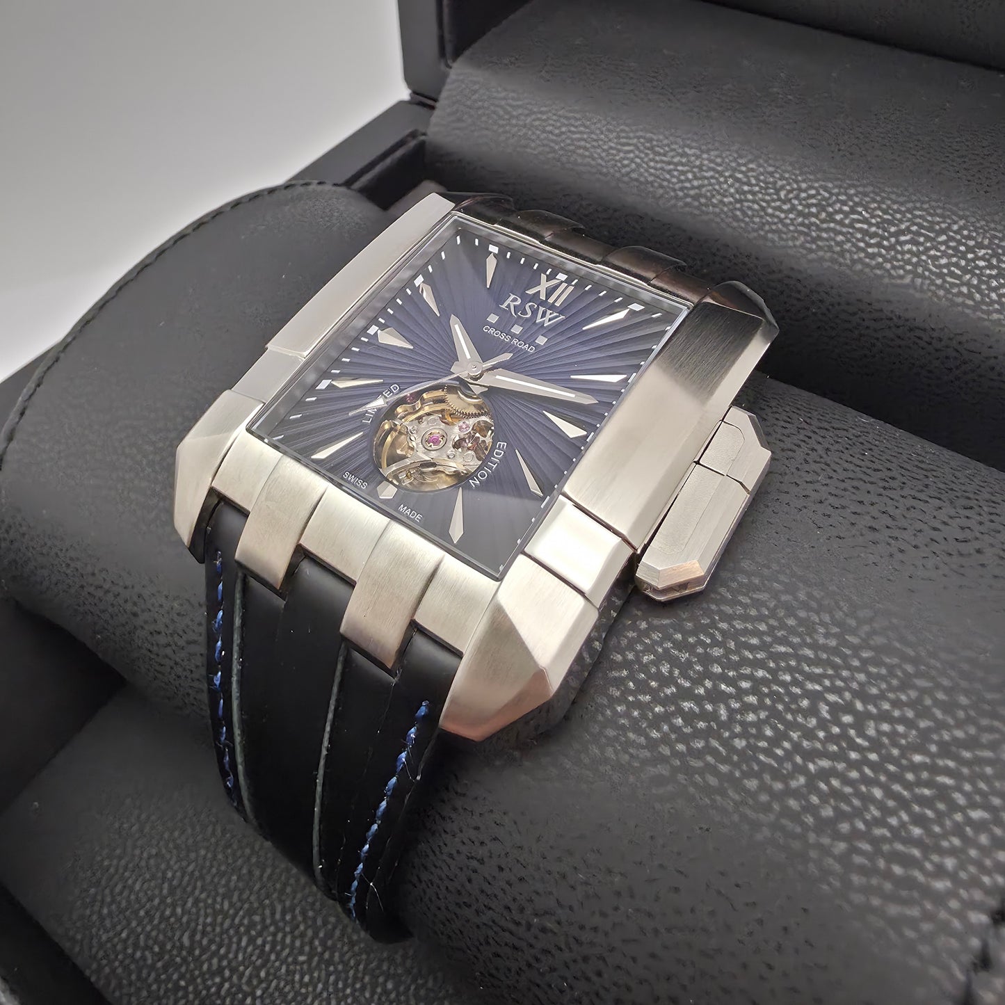 Ročna ura RSW Crossroad Open Heart Automatic 51 mm