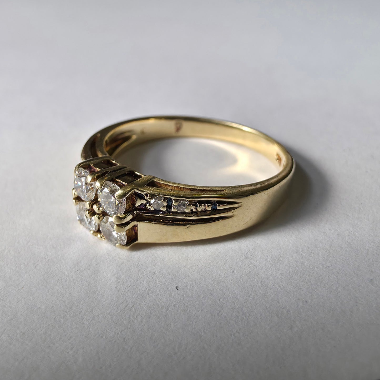 Diamantni prstan "YONA" 14K 585/1000+DIA; masa=2.82g