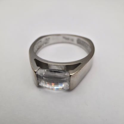 Zlati prstan "BELLIS" 14K 585/1000; masa=3.07g
