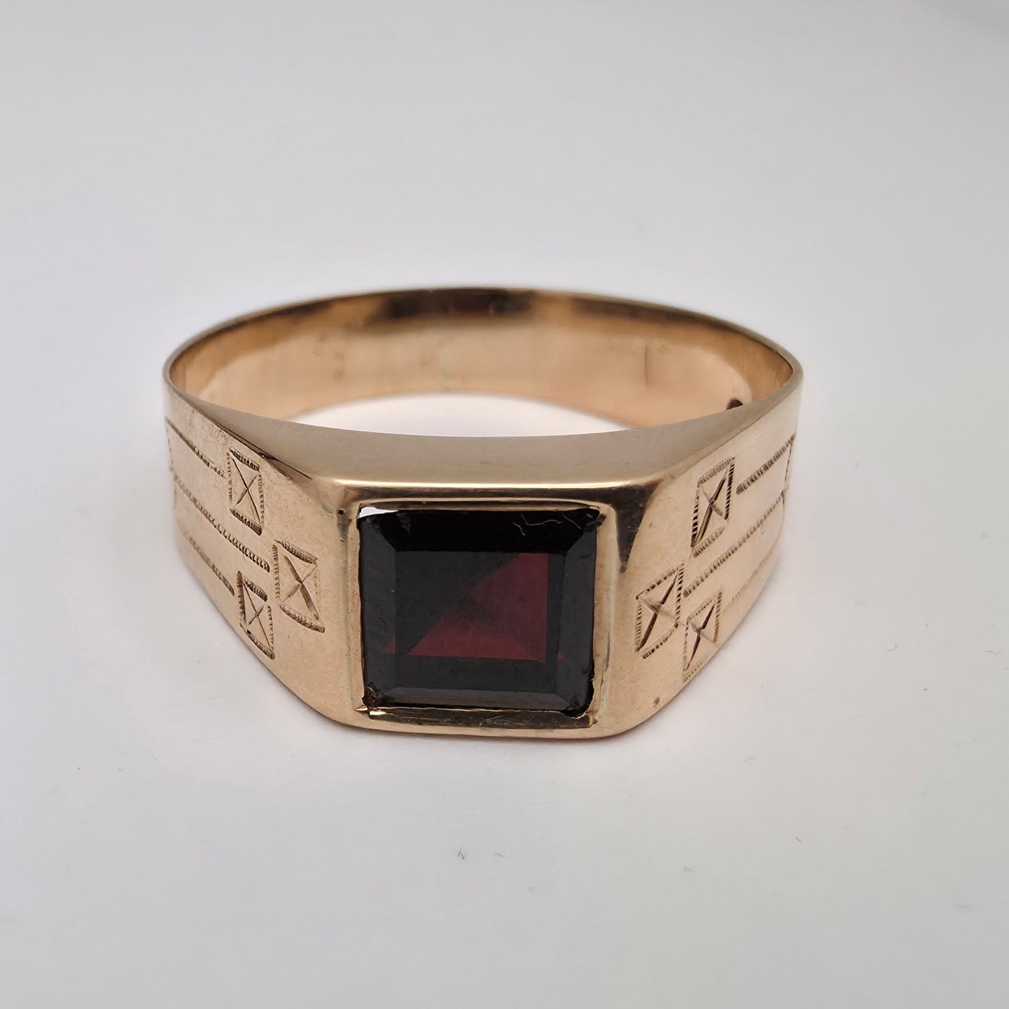 Moški zlati prstan "CITRA" 14K 585/1000; masa=4.94g