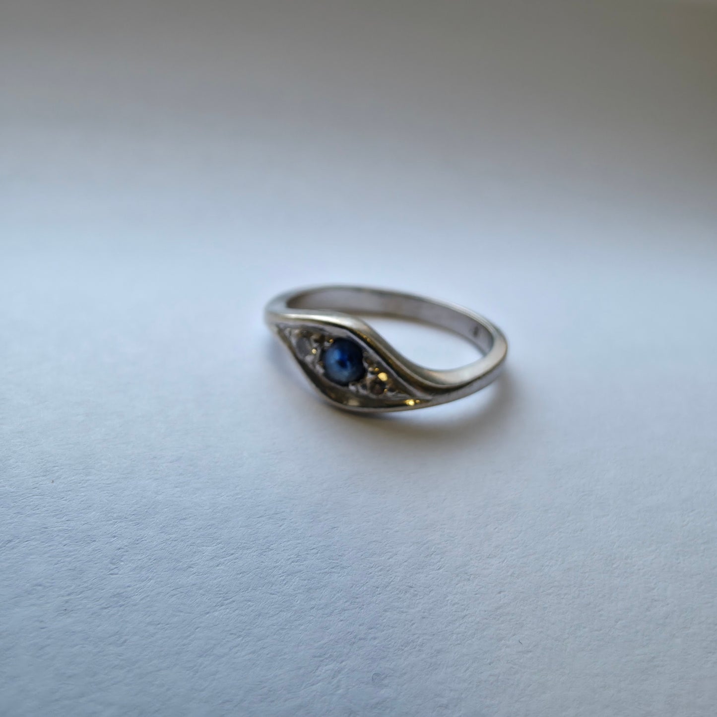 Diamantni prstan "CYLO" 14K 585/1000; masa=2.39g