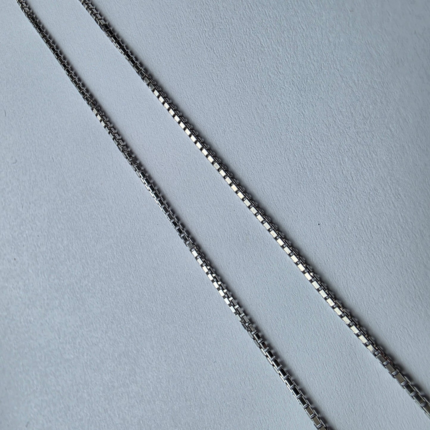 Zlata verižica "PINA" 14K 585/1000; masa=4.08g