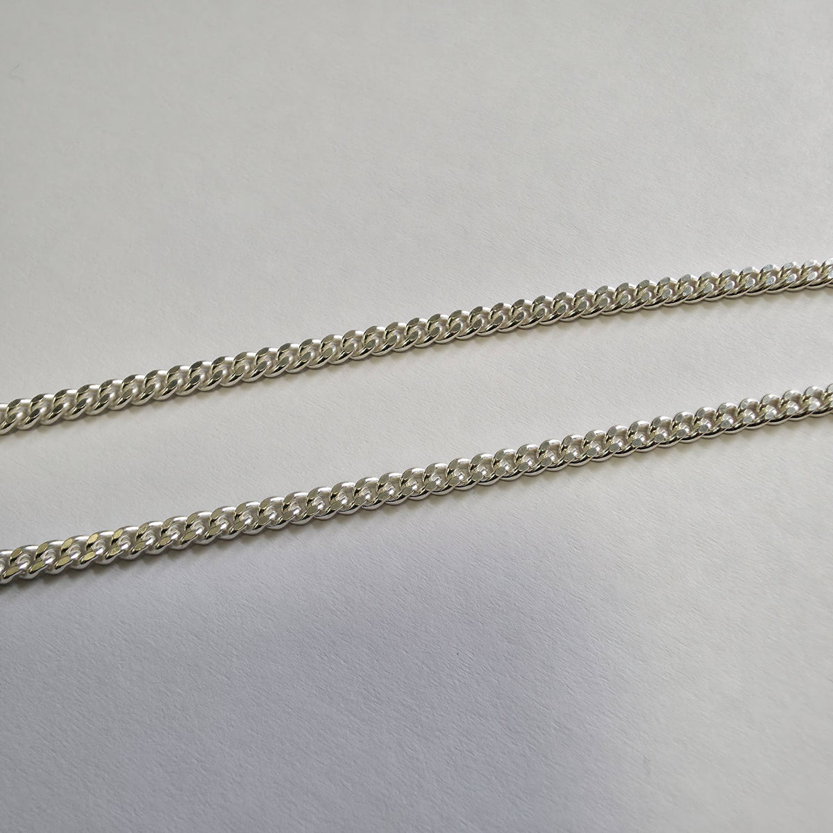 Srebrna verižica "DIMIR" 925/1000; masa=9.50g