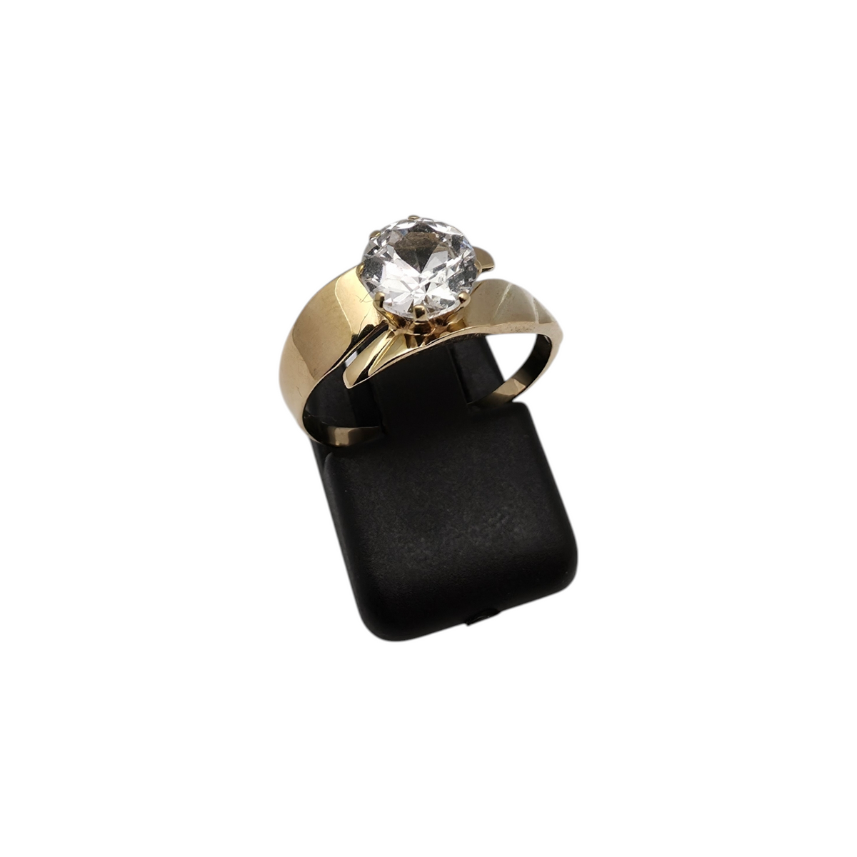 Zlati prstan "HELIOS" 14K 585/1000; masa=2.77g