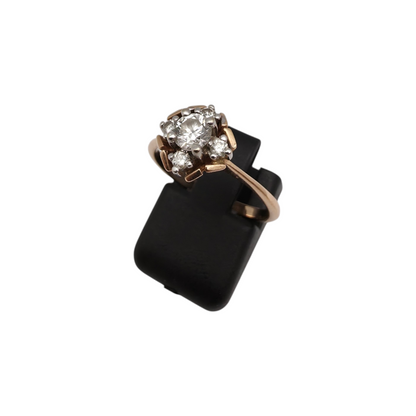 Diamantni prstan "LIEU" 14K 585/1000; masa=3.31g