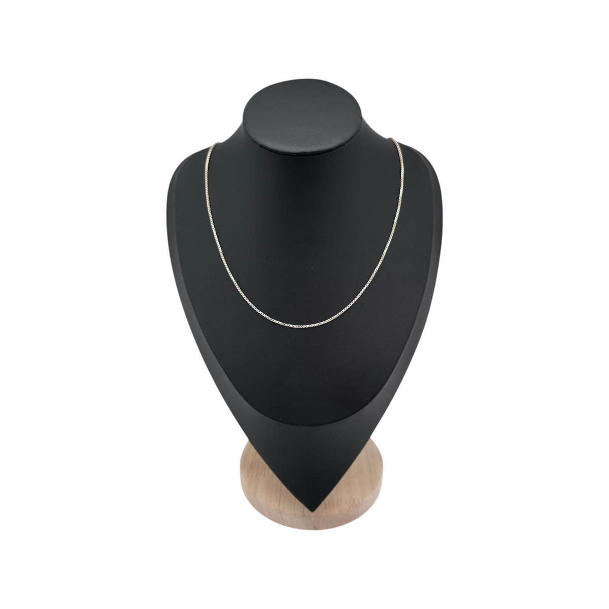 Srebrna verižica "FINN" 925/1000; masa=4.34g
