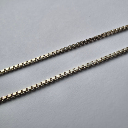 Srebrna verižica "FINN" 925/1000; masa=4.34g