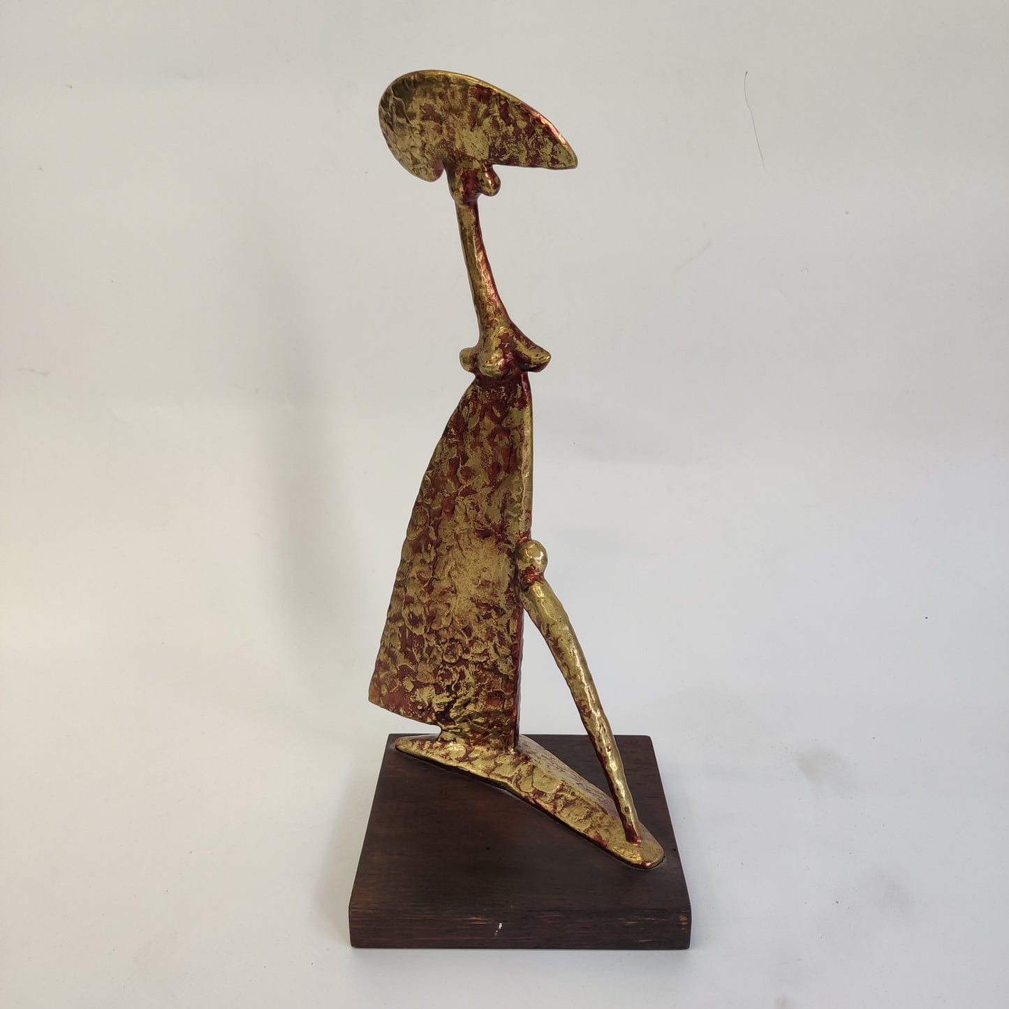 Peter Černe; Kip; "Abstraktna dama"; 36 cm