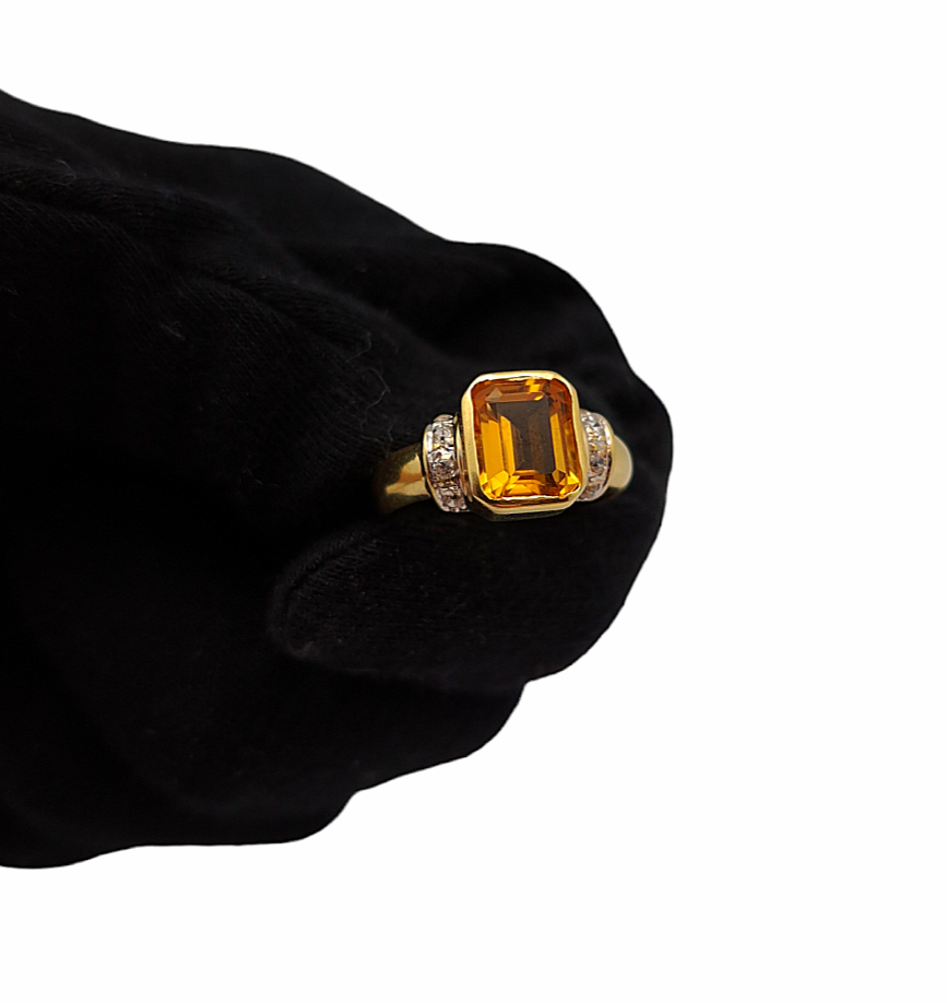 Zlati prstan "AMBER" 14K 585/1000; masa=4.06g