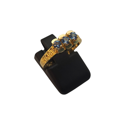 Zlati prstan "TRIPTIH" 14K 585/1000; masa=3.55g
