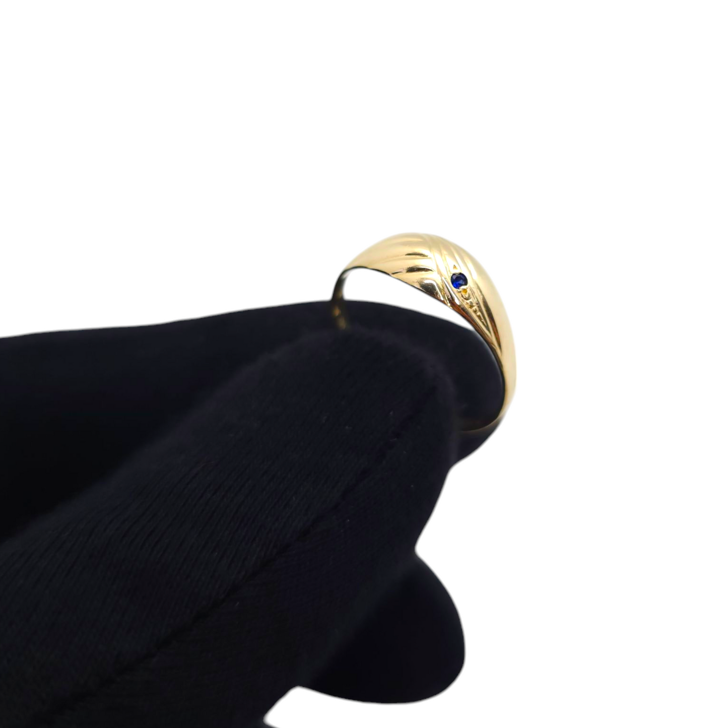 Zlati prstan "QUIN" 14K 585/1000; masa=1.50g