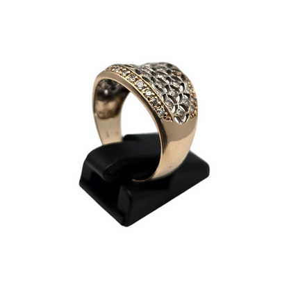 Zlati prstan ''STARLIGHT'' 14K 585/1000; masa=4.66g